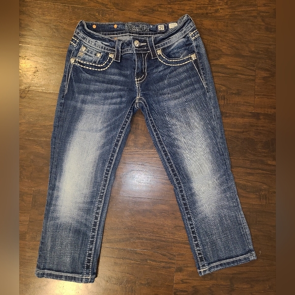 Miss Me Signature Capri Size 25 - Picture 2 of 10